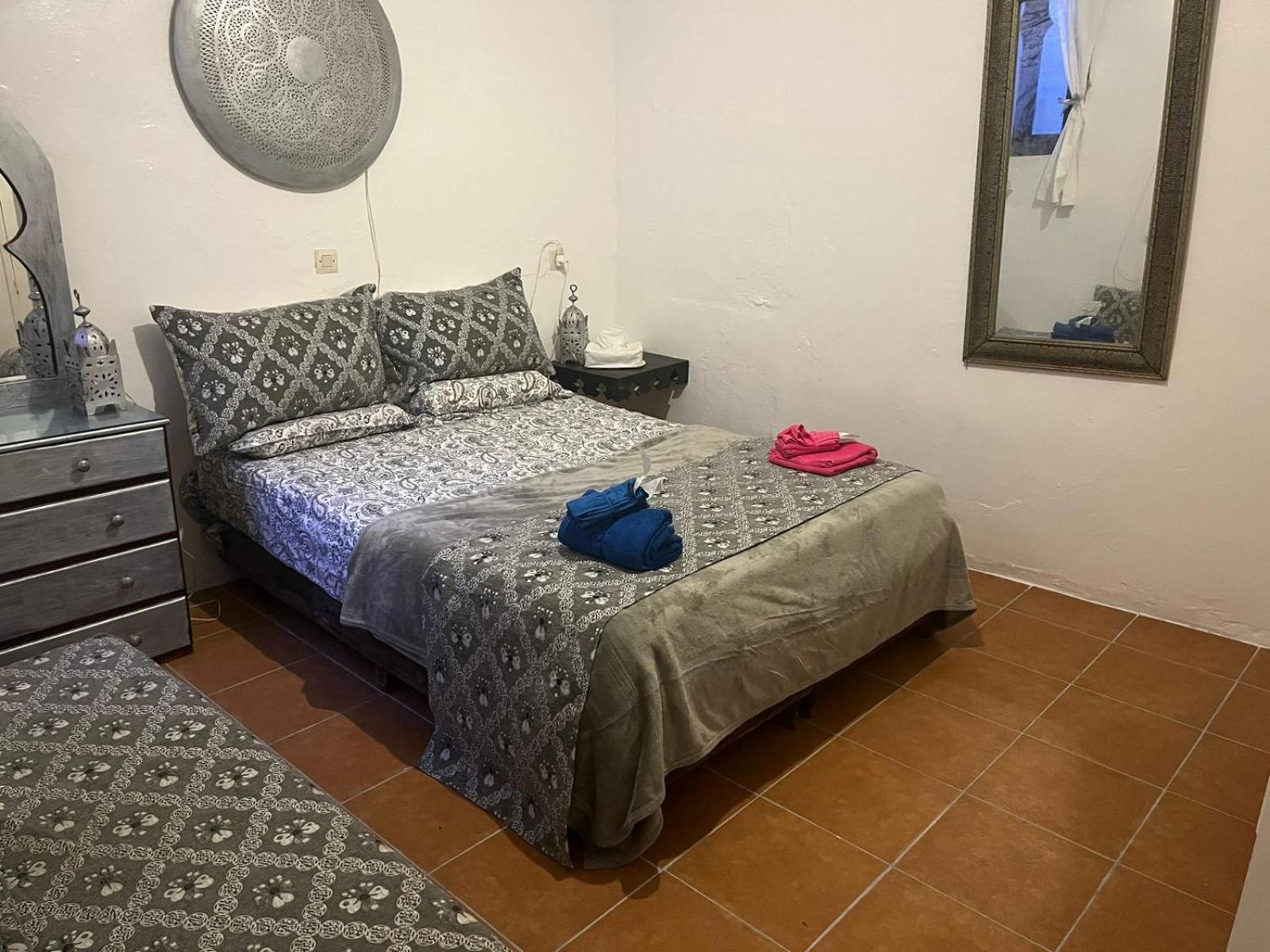 Hathor ,Casa Marroqui Con Dos Terrazas En La Medina Antigua , Ideal Parejas!! Wifi!! Asilah Exterior foto